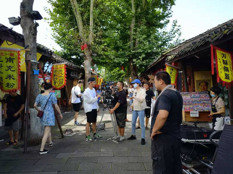 炉霍县产品视频拍摄技术升级：AI与三维动画深度融合